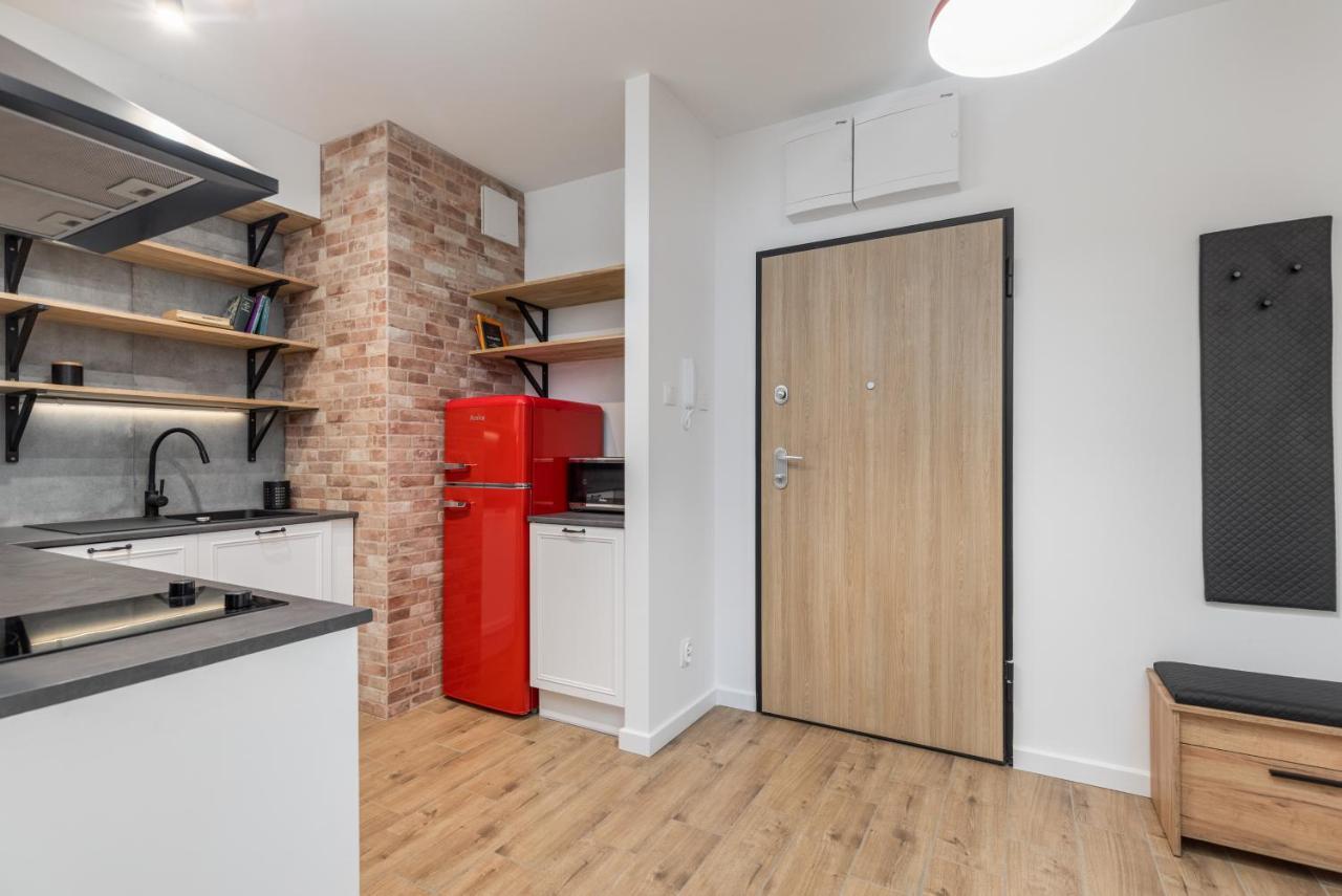 Old Town Black Apartment